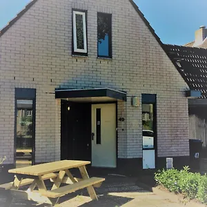 haarlem-49.zandvoort-hotels.com/
